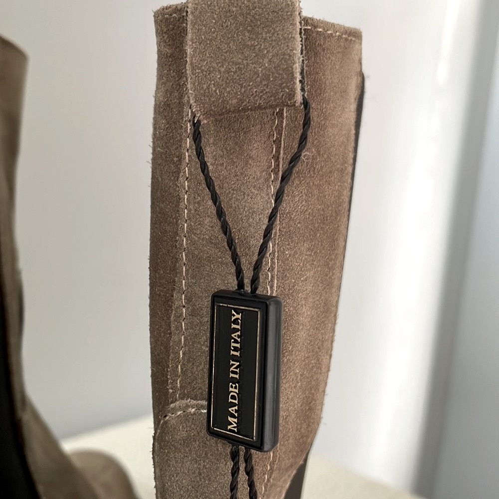 New Emanuele Castro Chelsea Leather Boots. Made in Italy ❤️ - Picture 4 of 11